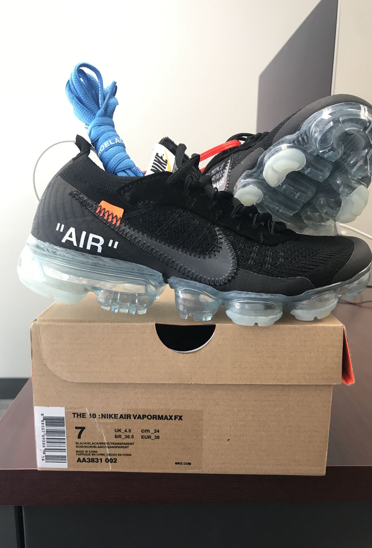 White Nike VaporMax women size 7 for DC - OfferUp