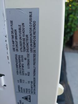 5,000 BTU WINDOW AIR CONDITIONER
