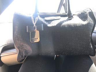 Guess purse