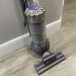 Dyson Vacuum Cleaner 