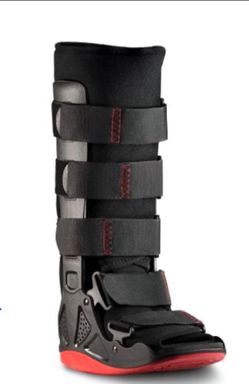 Forro de repuesto para andador alto ProCare® XcelTrax. Acolchado suave para bota ortopédica que proporciona comodidad y soporte en caso de fractura.