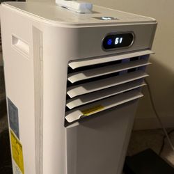 Air Conditioner Lightly Used 