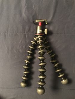 JOBY Vlog Camera Tri-Pod