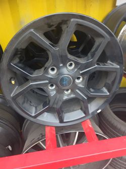 5 Good used wheels and tires