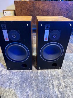 JBL L26 Bookshelf Speakers Pair