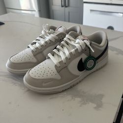 Nike Dunk Low Neapolitan (Women’s 8)