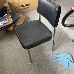 Set Of 2 Vintage Steelcase Office Chairs