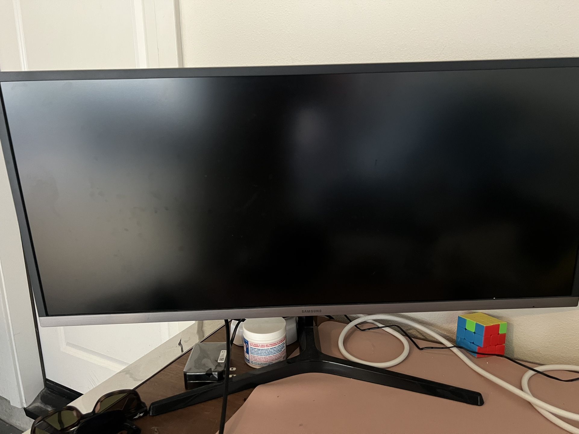 Samsung 34-inch Ultra-Wide Monitor 75HZ SJ55W Max Resolution 3440 x 1440