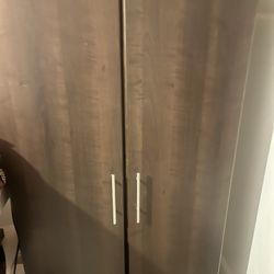 Closet, Brown, LxWxH  32x22x63