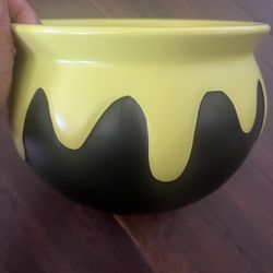 Ceramic Cauldron Bowl 