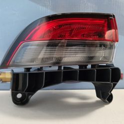2021-2024  TOYOTA MIRAI LEFT OUTER TAIL LIGHT 