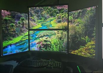 2HP 27 Inch Monitors With Mount $200