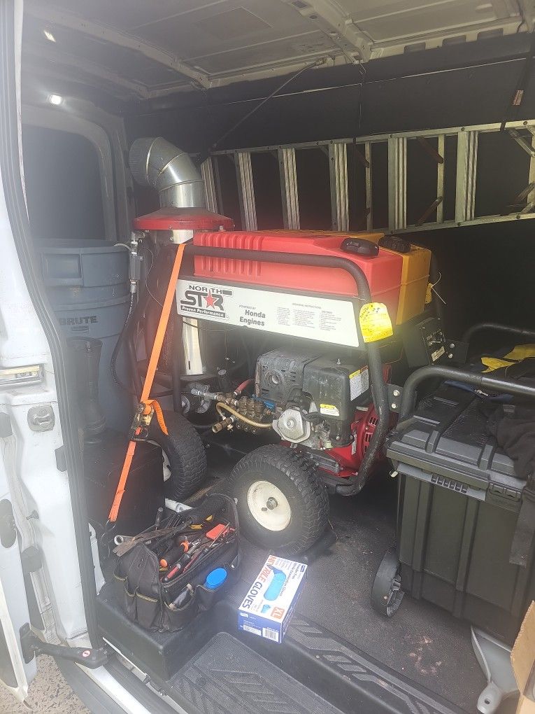 NorthStar Hot/Cold Pressure Washers