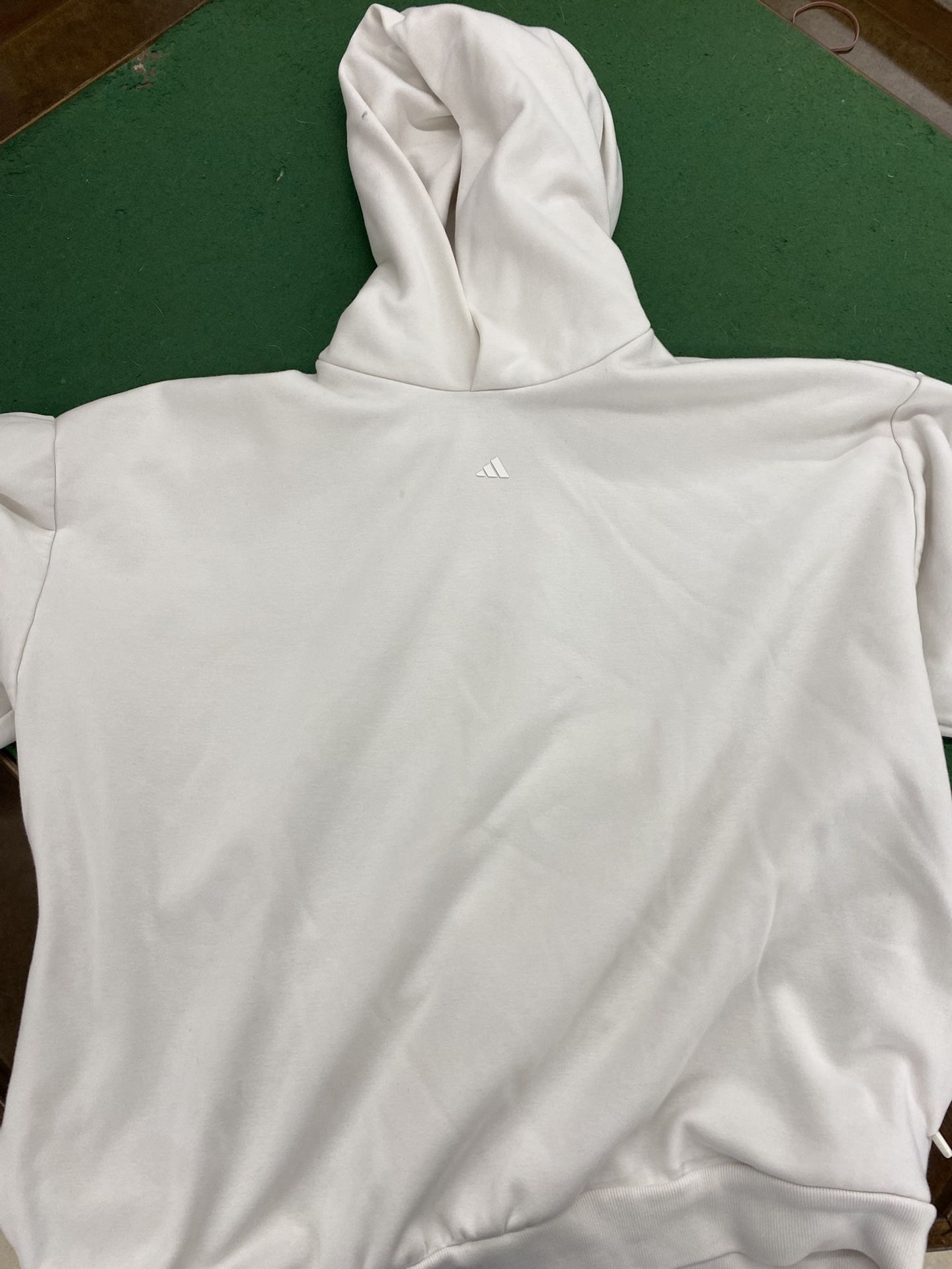 L adidas white sweatshirt
