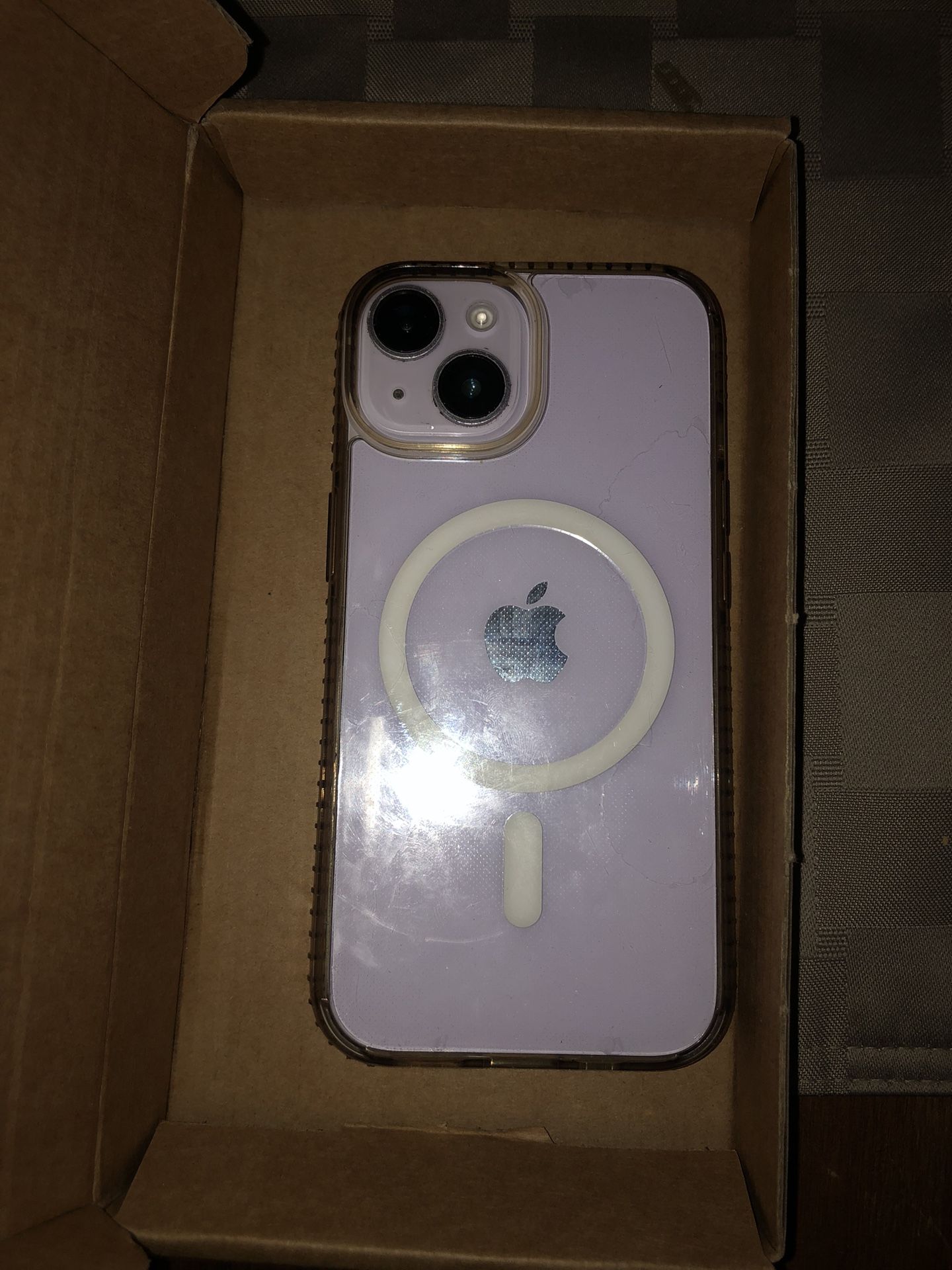iPhone 14