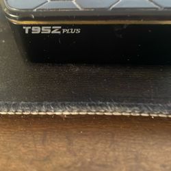 T95Z plus Android Tv Box Runs On Quad-core Processor 
