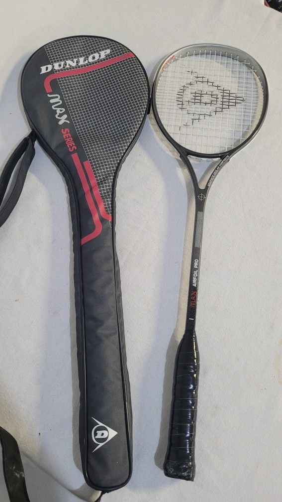 Dunlop Badminton Racket