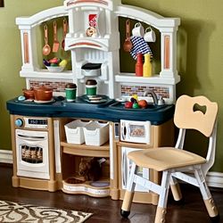 Step2 Fun with Friends Brown & White Play Kitchen w Chair.  Includes all accessories shown. 
