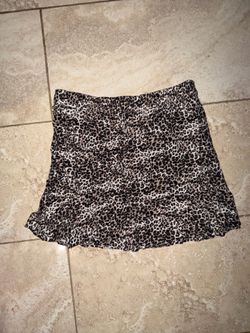 Cheetah print skirt Large