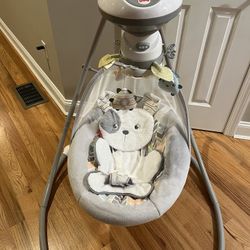 Fisher price Baby Swing