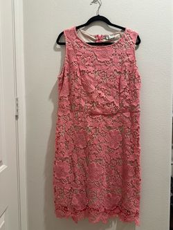 Used Pink floral lace sleeveless knee-length dress New York and Company