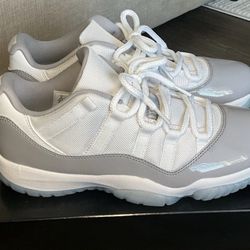 Jordan 11 Low Grey Cement 