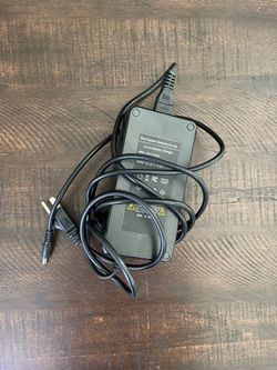 Charging Cable 100-240v - Li-ion
