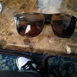 Mens Raybans Shades