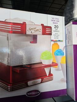 Snowcone machine