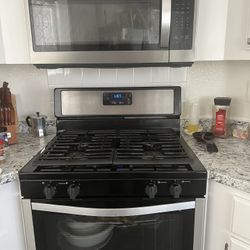 Microwave and stove. (gas)