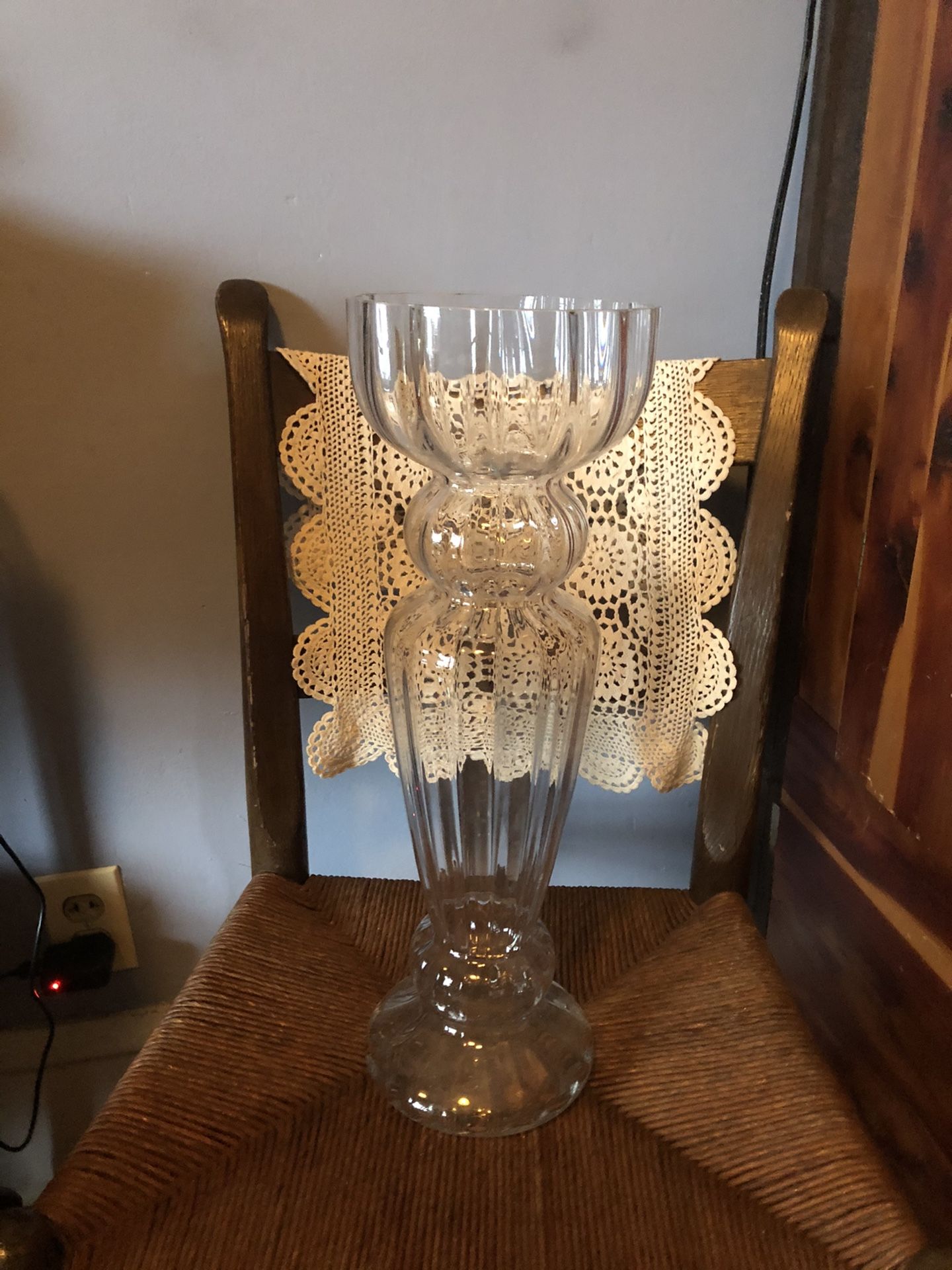 Glass vase