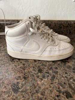 Nike Shoes Size 7.5