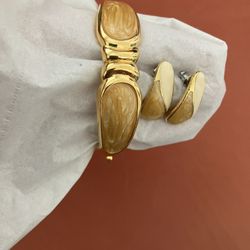 Napier Bracelet