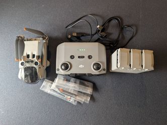 DJI Mini 3 Pro + Fly More Combo
