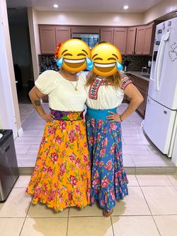 Faldas Folklorica