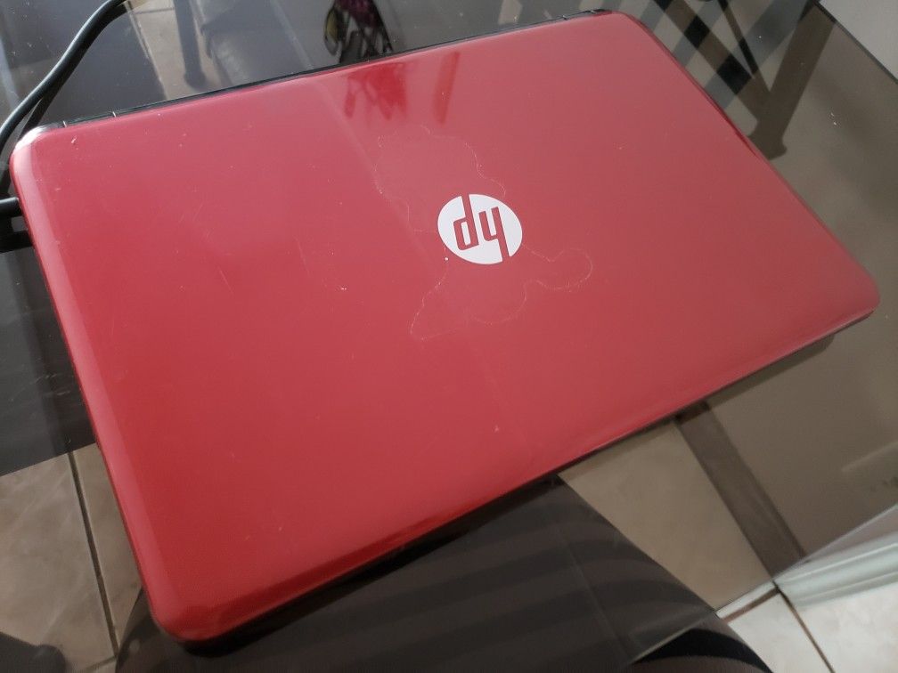 HP laptop with charger windows 8.0