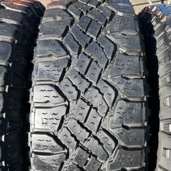 Goodyear 275/65/18 Set