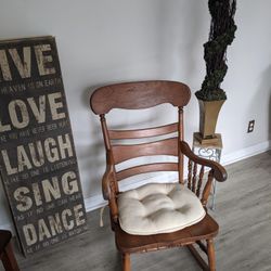Solid wood rocking chair
