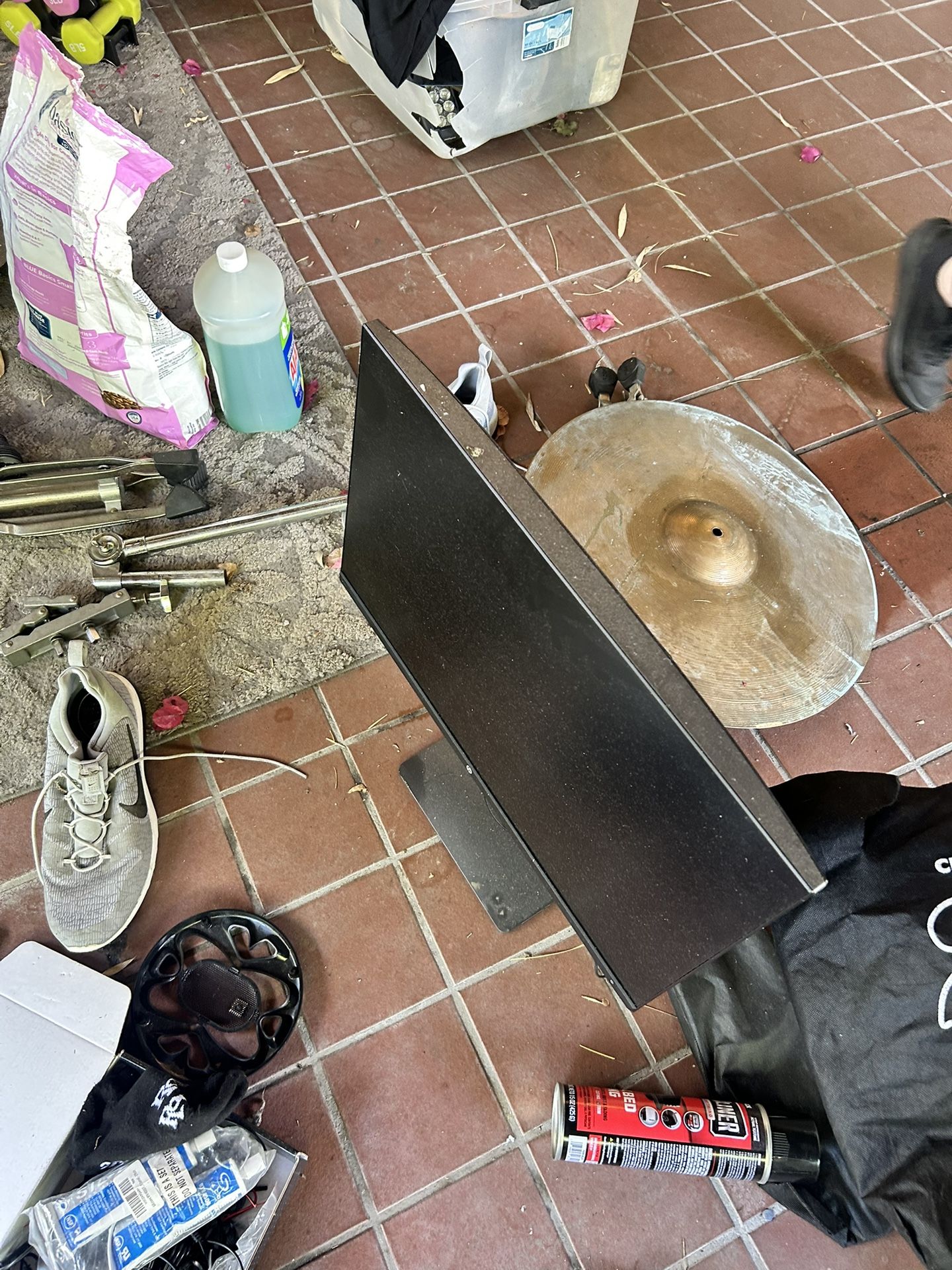 Speakers And Monitor