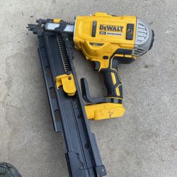 Dewalt Nailgun 