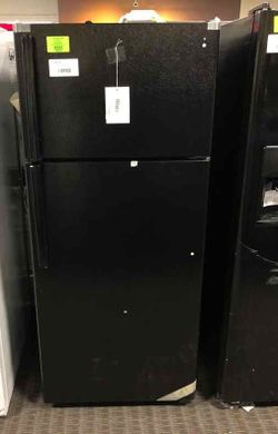 GE Black Top Freezer Refrigerator QUUU