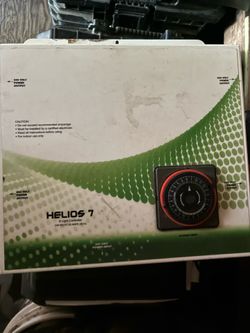 Titan Controls Helios 7 to 8-Grow Light 240V Controller