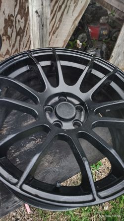 avid 17 inch wheels  5x100