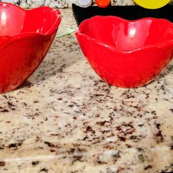 3 Salad Bowls