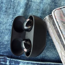 Sony Noise Cancellation Earbud