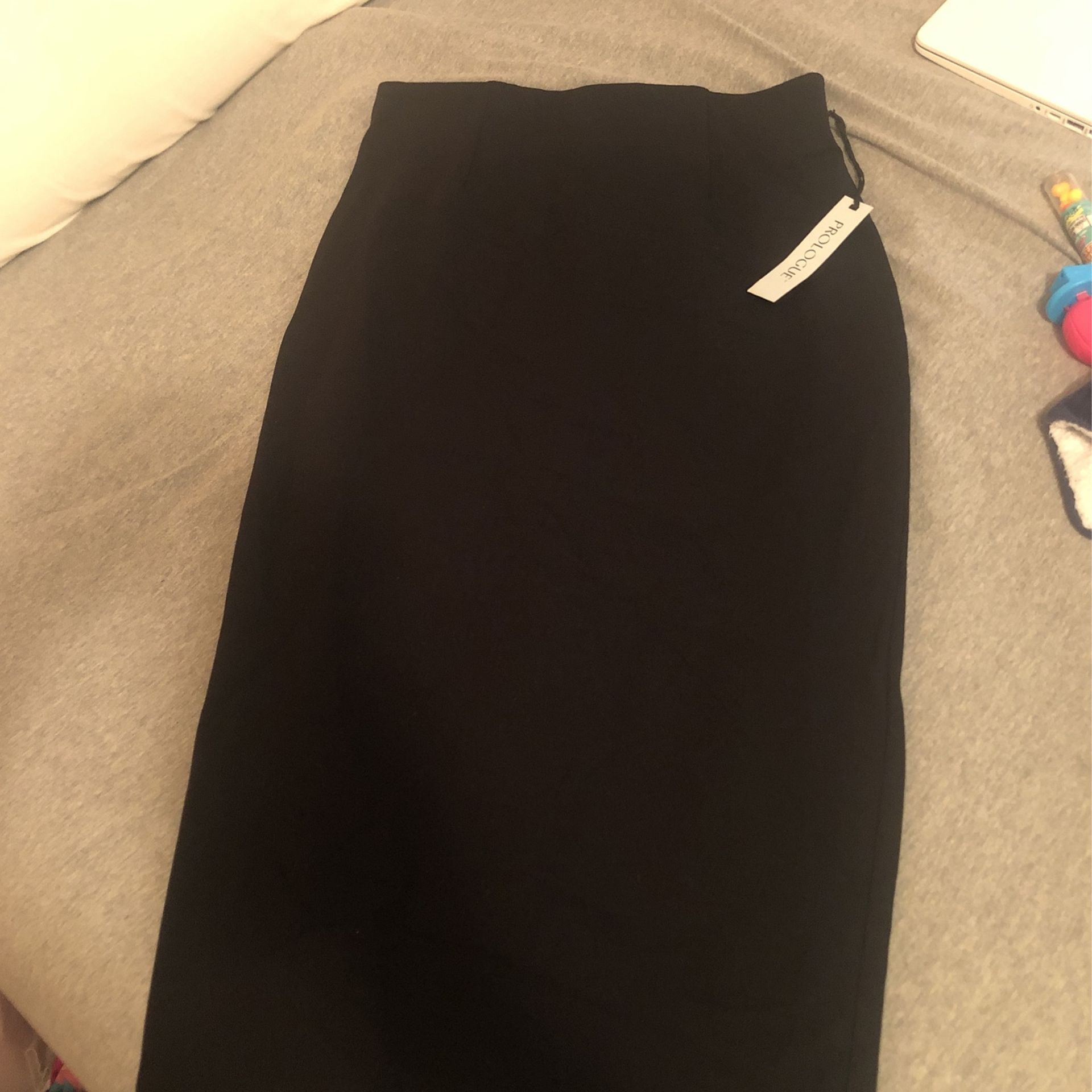 Prolonged Pencil Skirt