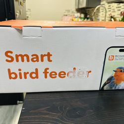 Smart Bird Feeder