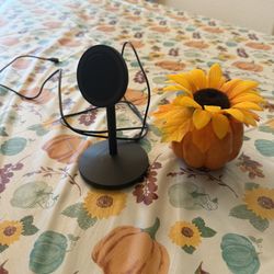 Apple MagSafe Charging Stand 