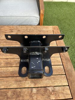 Mopar 2” Receiver Hitch.
