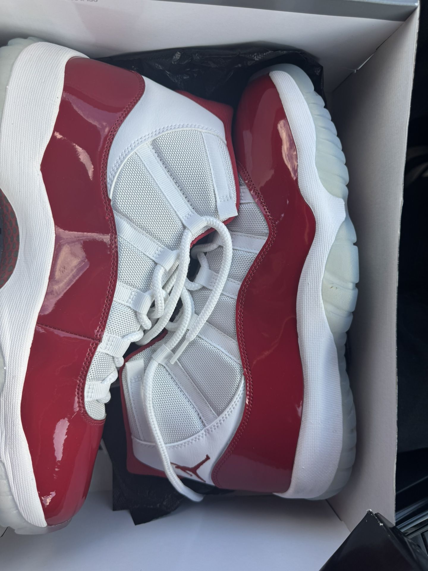 Jordan Retro 11 Cherry Size 13